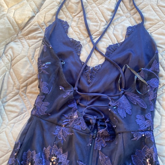 Party dress - Picture 3 of 6